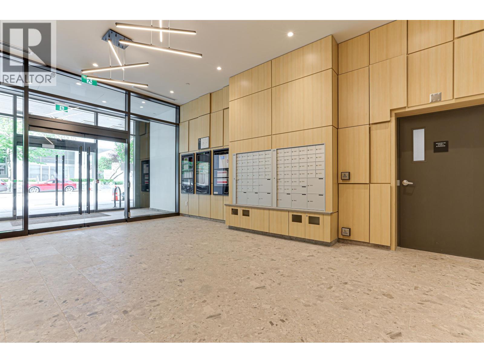 












800 2992 GLEN DRIVE

,
Coquitlam,




British Columbia
V3B0V2

