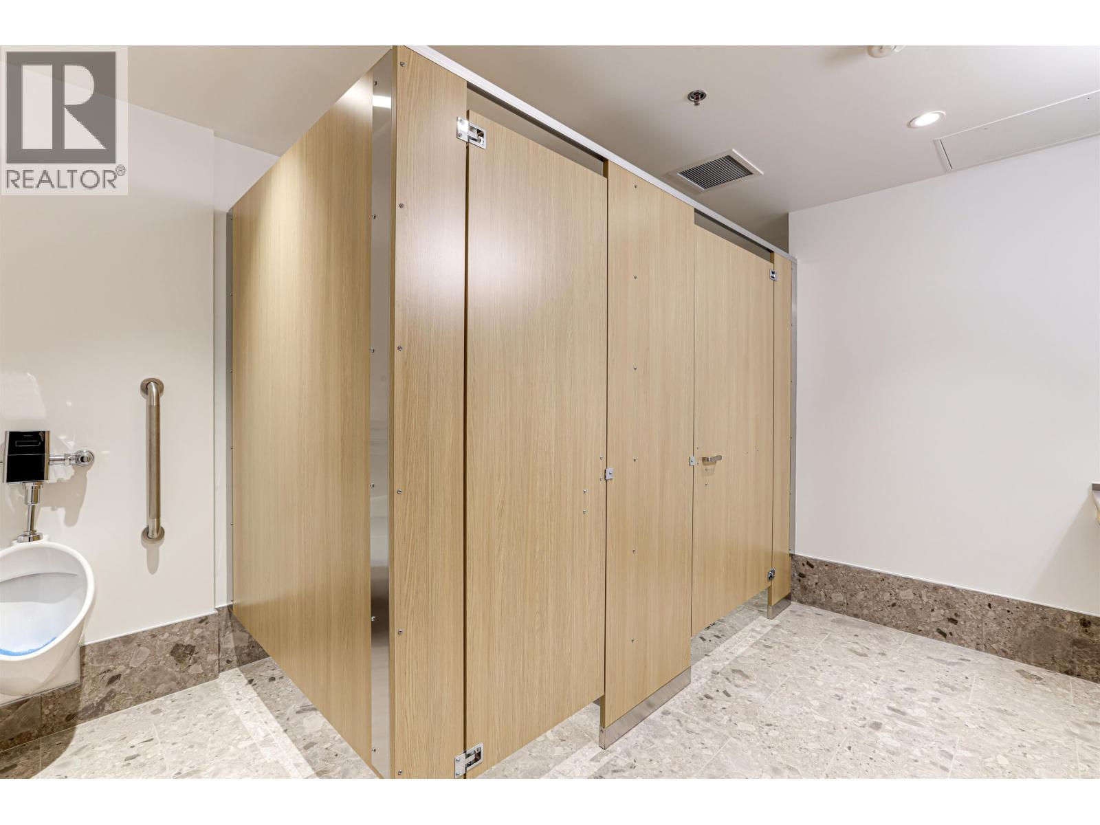 












800 2992 GLEN DRIVE

,
Coquitlam,




British Columbia
V3B0V2

