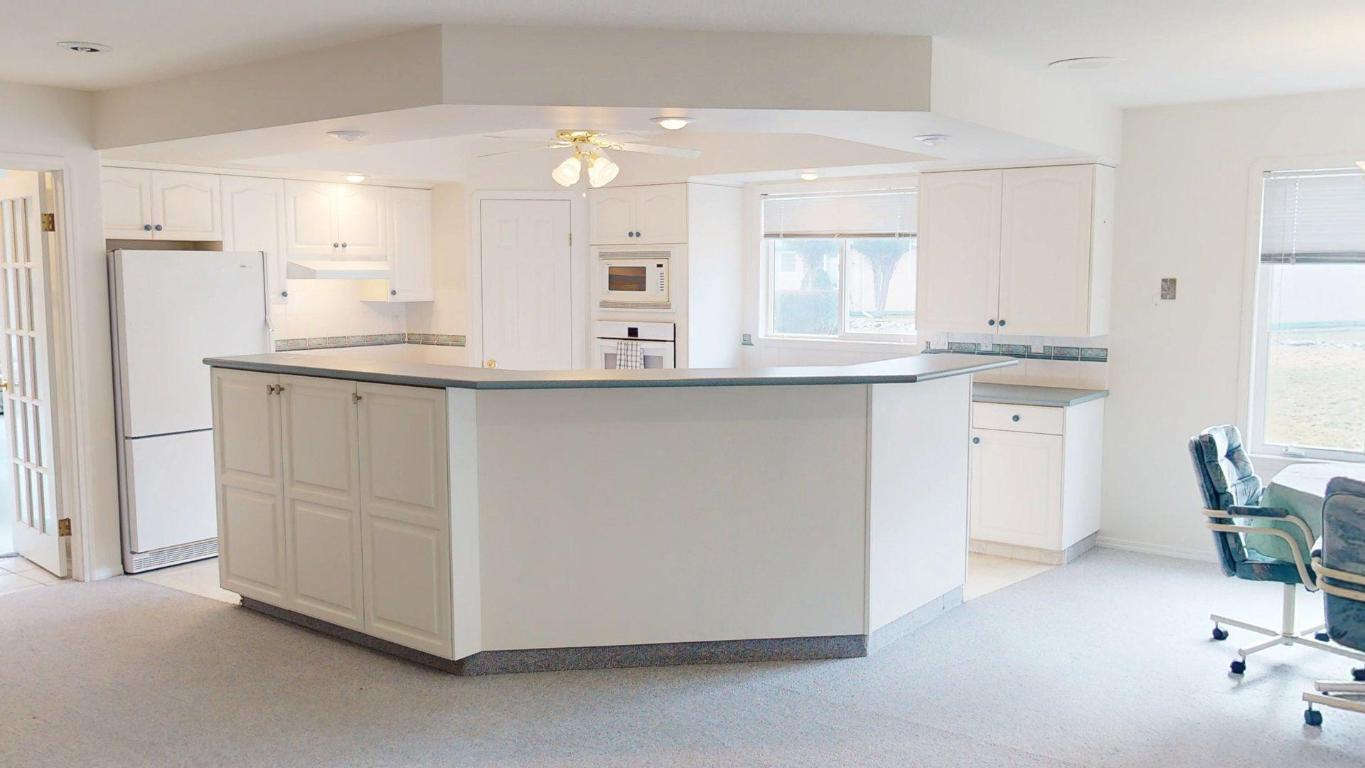 









1401


Willowbrook

Drive, 34,
Cranbrook,




BC
V1C 6H2

