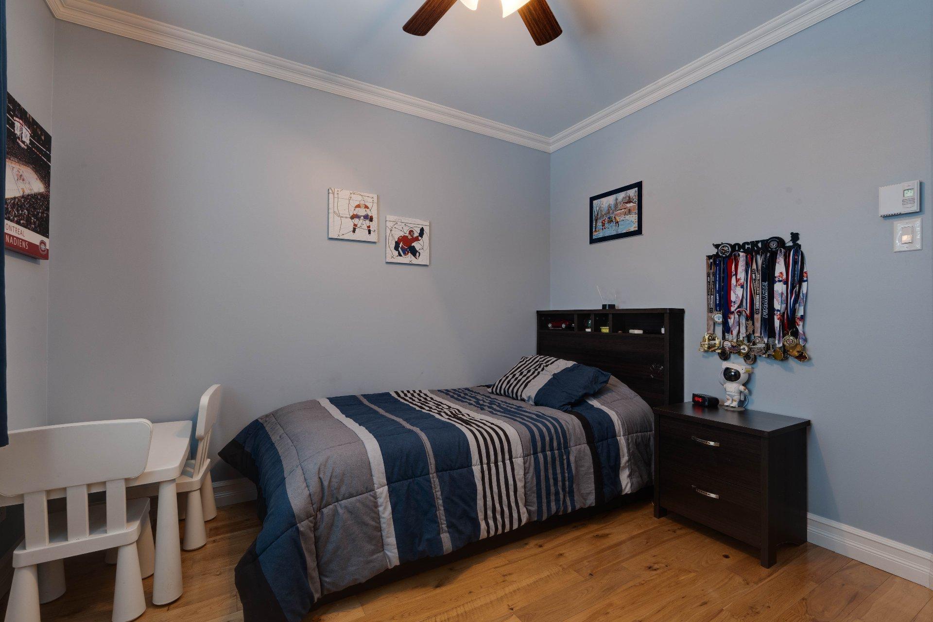 









80


Av. Gérard-Brunelle

,
Saint-Jean-sur-Richelieu,




QC
J2X5L8

