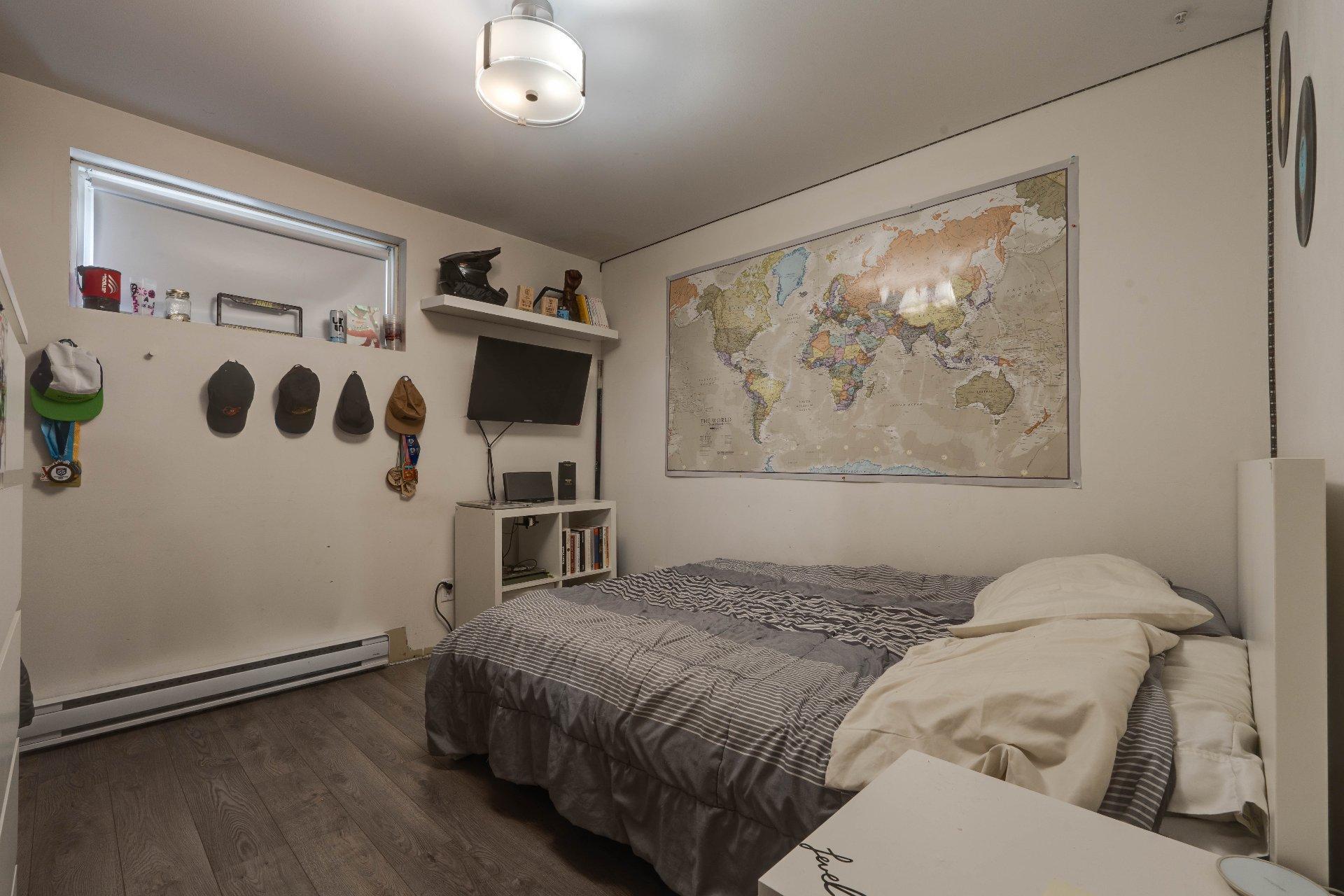 









80


Av. Gérard-Brunelle

,
Saint-Jean-sur-Richelieu,




QC
J2X5L8

