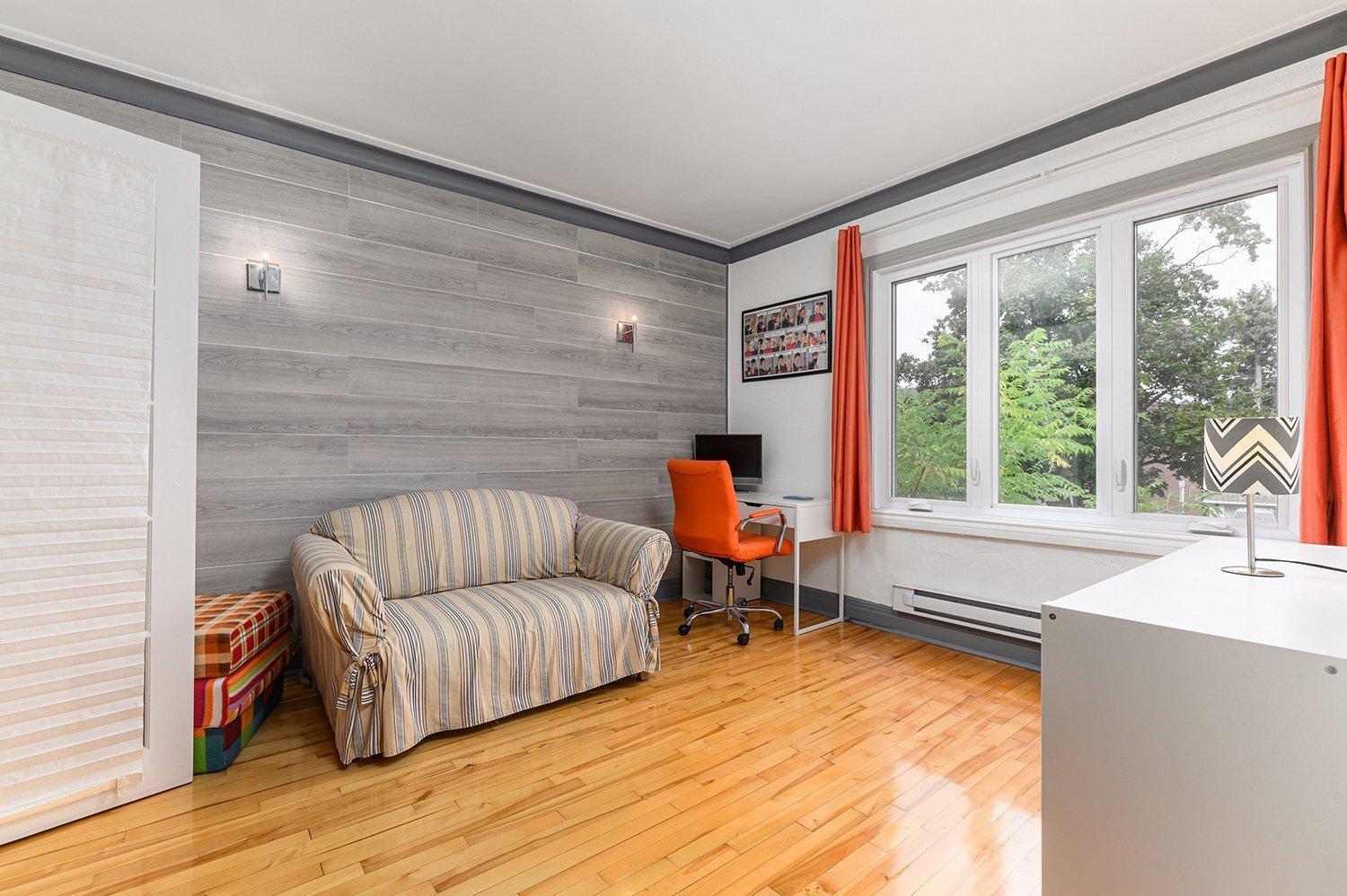 









1508


Rue Valiquette

,
Montréal (Verdun/Île-des-Soeurs),




QC
H4H2E7

