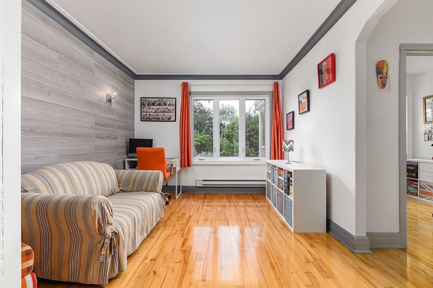 









1508


Rue Valiquette

,
Montréal (Verdun/Île-des-Soeurs),




QC
H4H2E7

