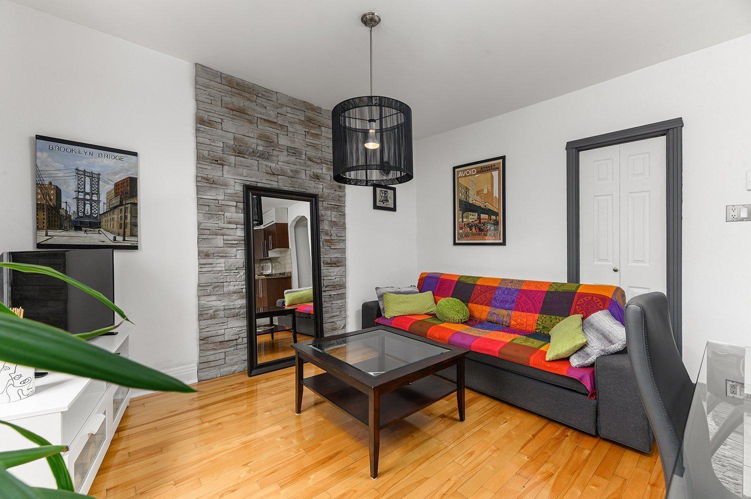 









1508


Rue Valiquette

,
Montréal (Verdun/Île-des-Soeurs),




QC
H4H2E7

