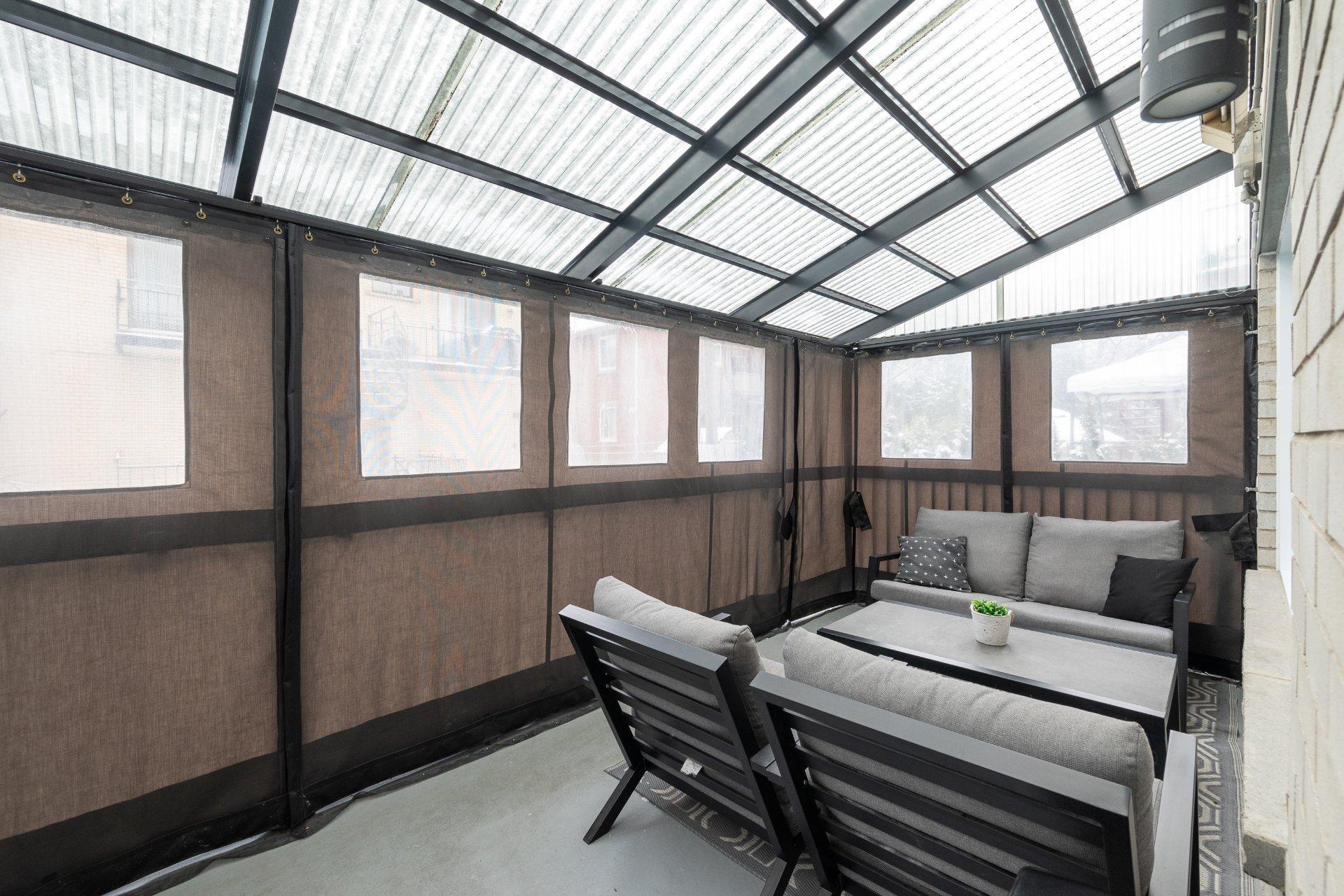 









10399


Av. de Cobourg

,
Montréal (Montréal-Nord),




QC
H1H4W9

