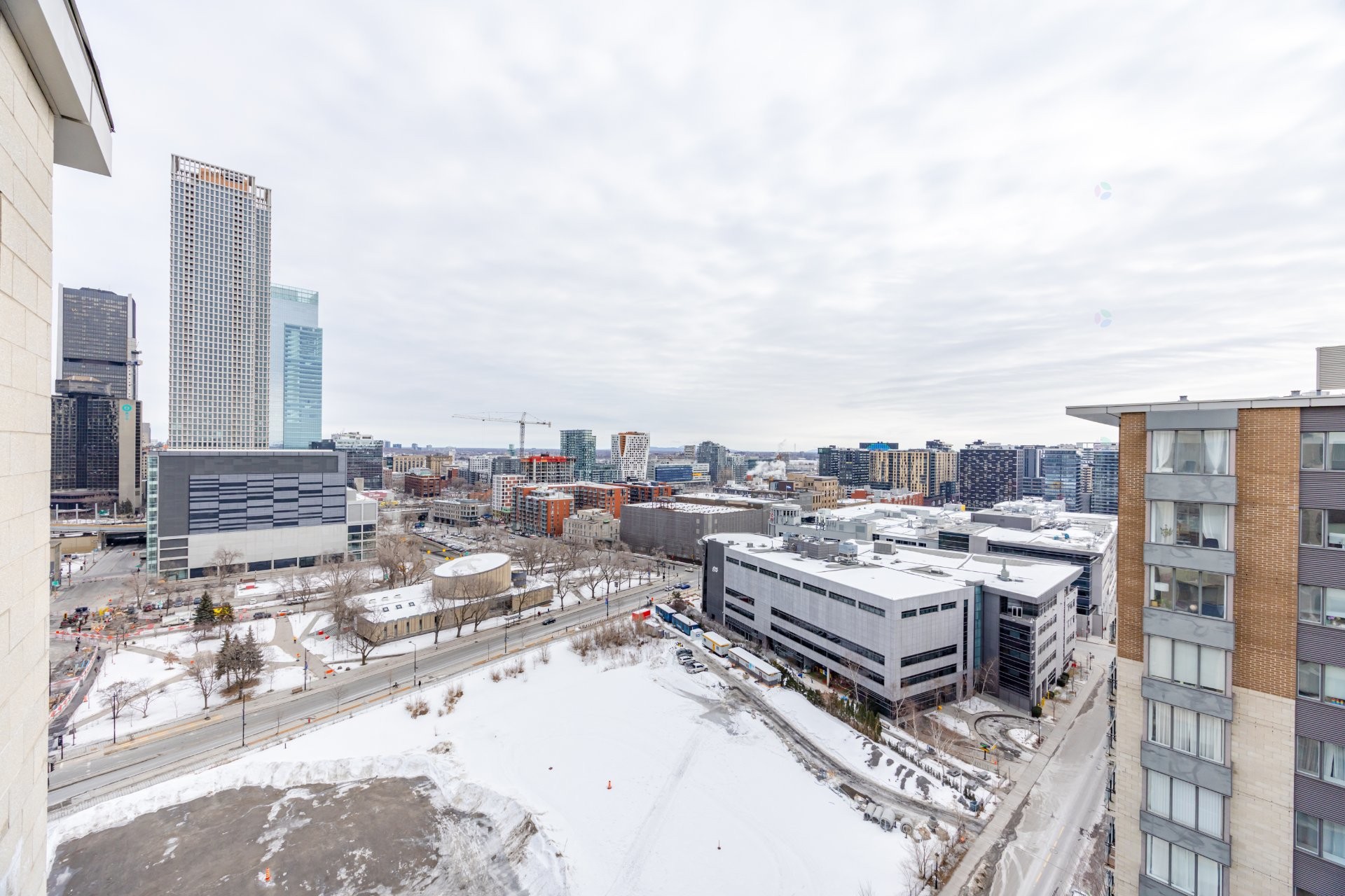 









1200


Rue St-Jacques

, 2101,
Montréal (Ville-Marie),




QC
H3C0E9

