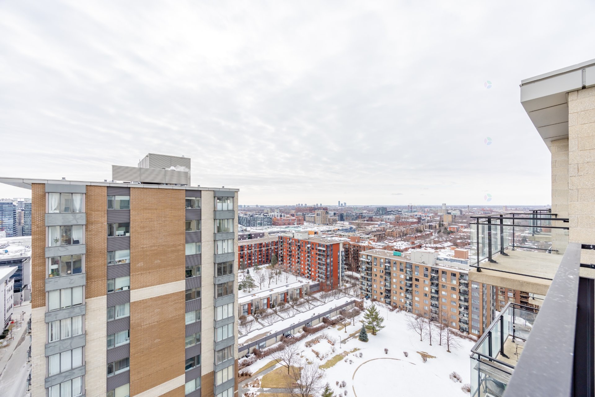 









1200


Rue St-Jacques

, 2101,
Montréal (Ville-Marie),




QC
H3C0E9

