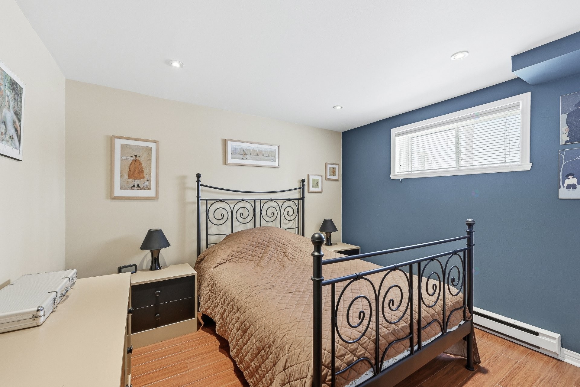 









20


32e Avenue

,
Saint-Blaise-sur-Richelieu,




QC
J0J1W0

