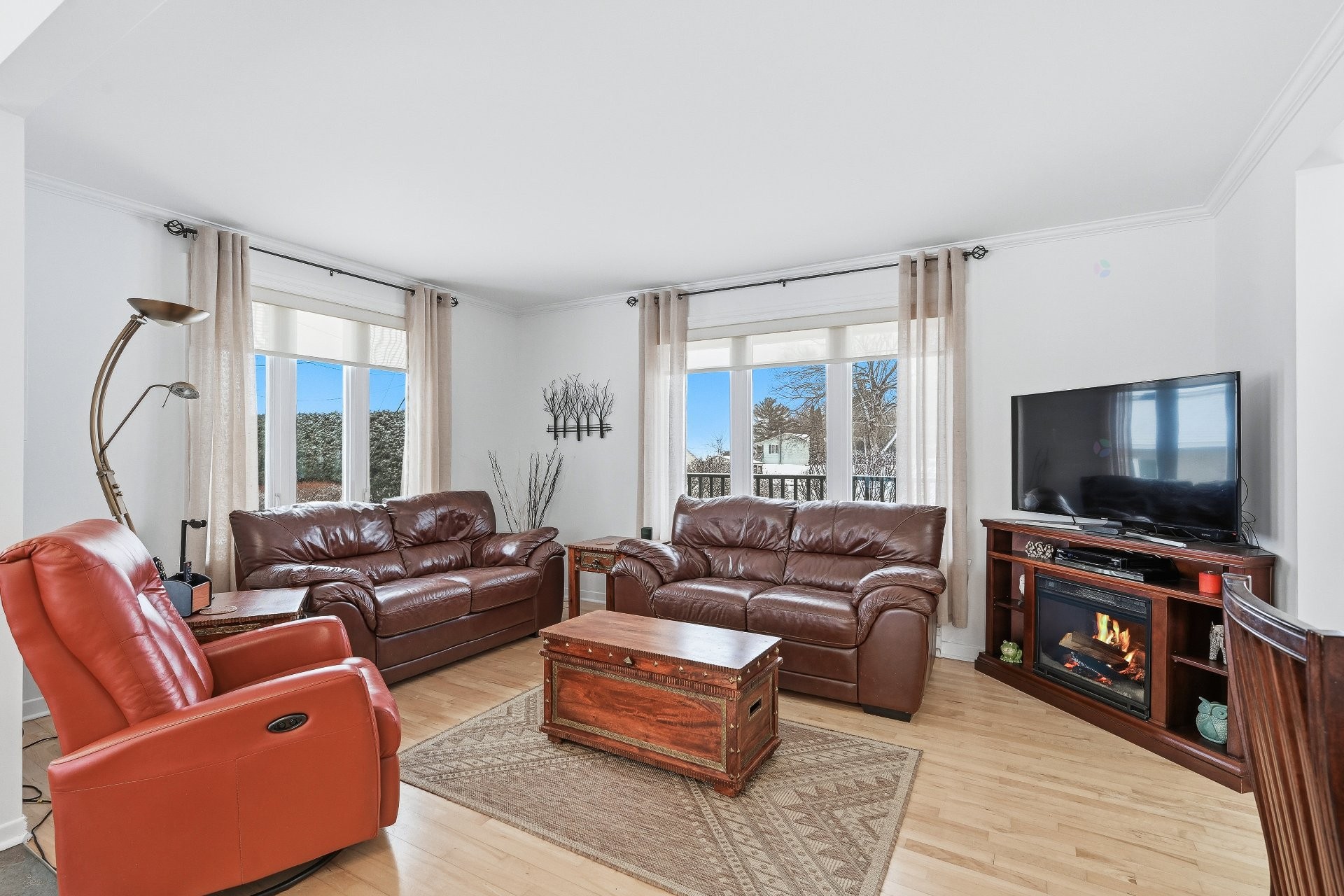 









20


32e Avenue

,
Saint-Blaise-sur-Richelieu,




QC
J0J1W0

