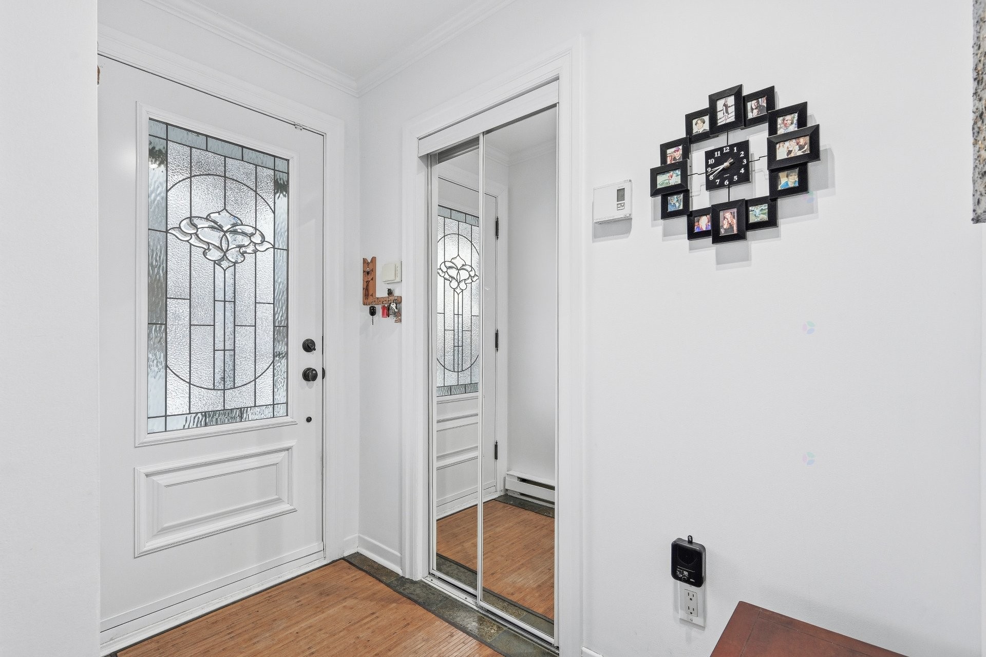 









20


32e Avenue

,
Saint-Blaise-sur-Richelieu,




QC
J0J1W0

