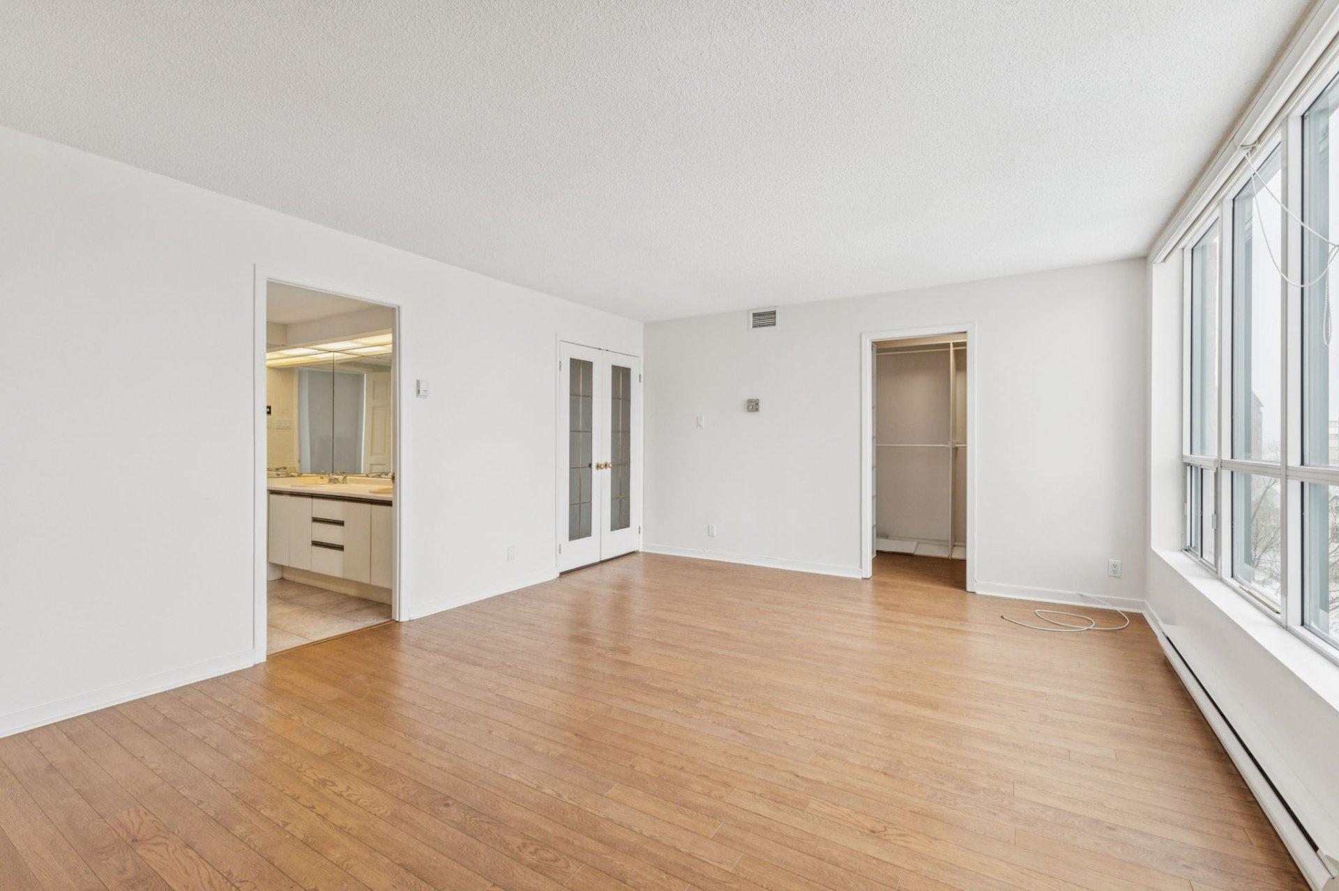 









175


Rue Laurier

, 505,
Gatineau (Hull),




QC
J8X4G3

