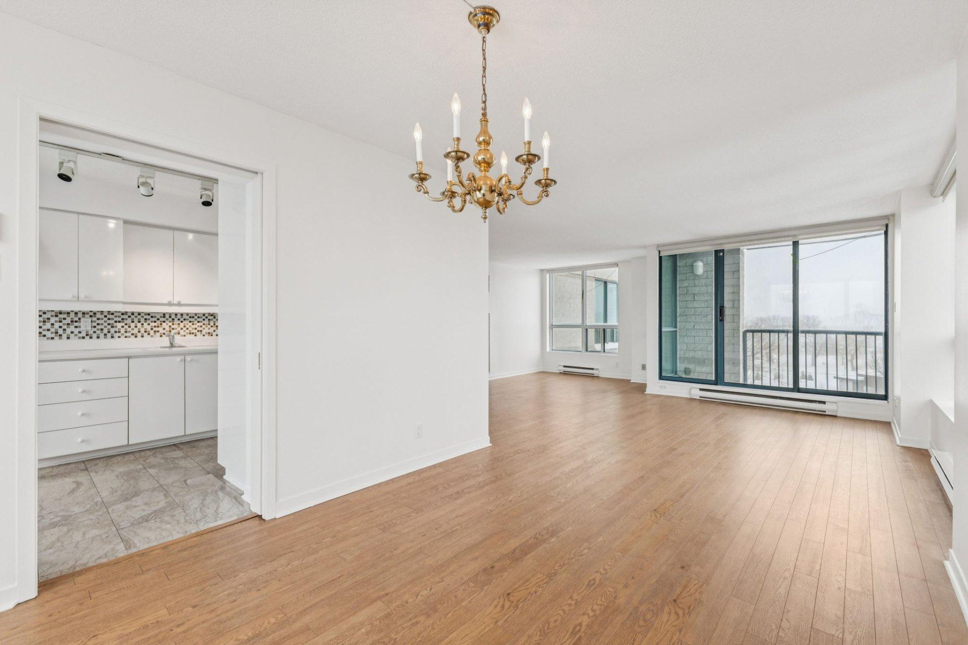 









175


Rue Laurier

, 505,
Gatineau (Hull),




QC
J8X4G3

