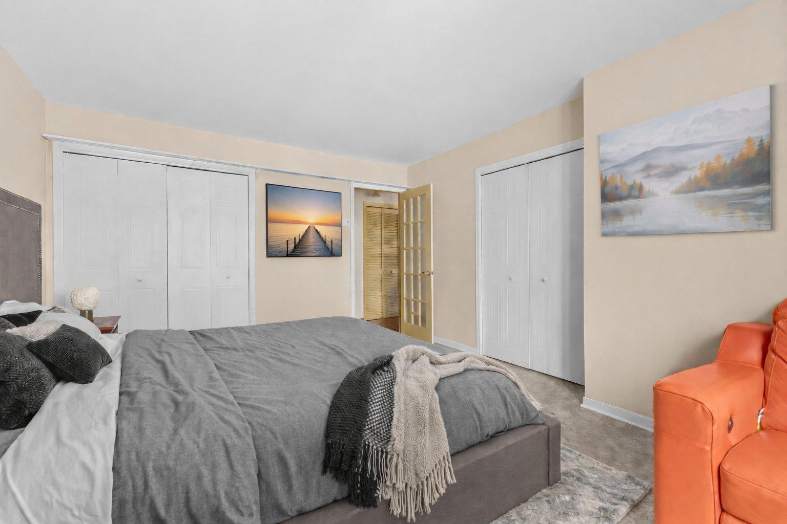 









1687


Rue des Saphirs

,
Longueuil (Saint-Hubert),




QC
J4T3S7

