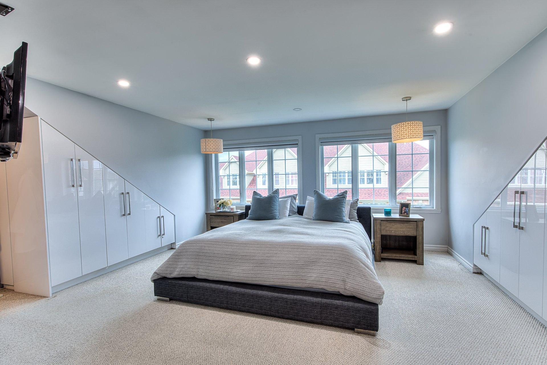 









3895Z


Rue Céline-Marier

,
Montréal (Saint-Laurent),




QC
H4R3N3

