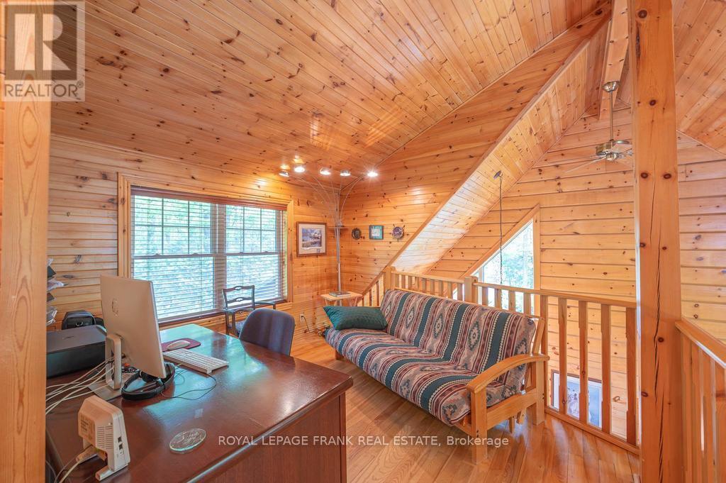 












120 SUGARBUSH CRESCENT

,
Trent Lakes,




Ontario
K0L1J0

