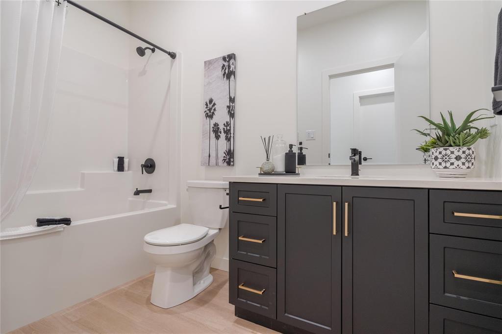 












2 Wild Plum Lane

,
Steinbach,




Manitoba
R5G2Z1

