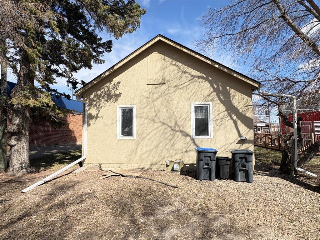 












406 Station Road

,
Shoal Lake,




Manitoba
R0J1Z0

