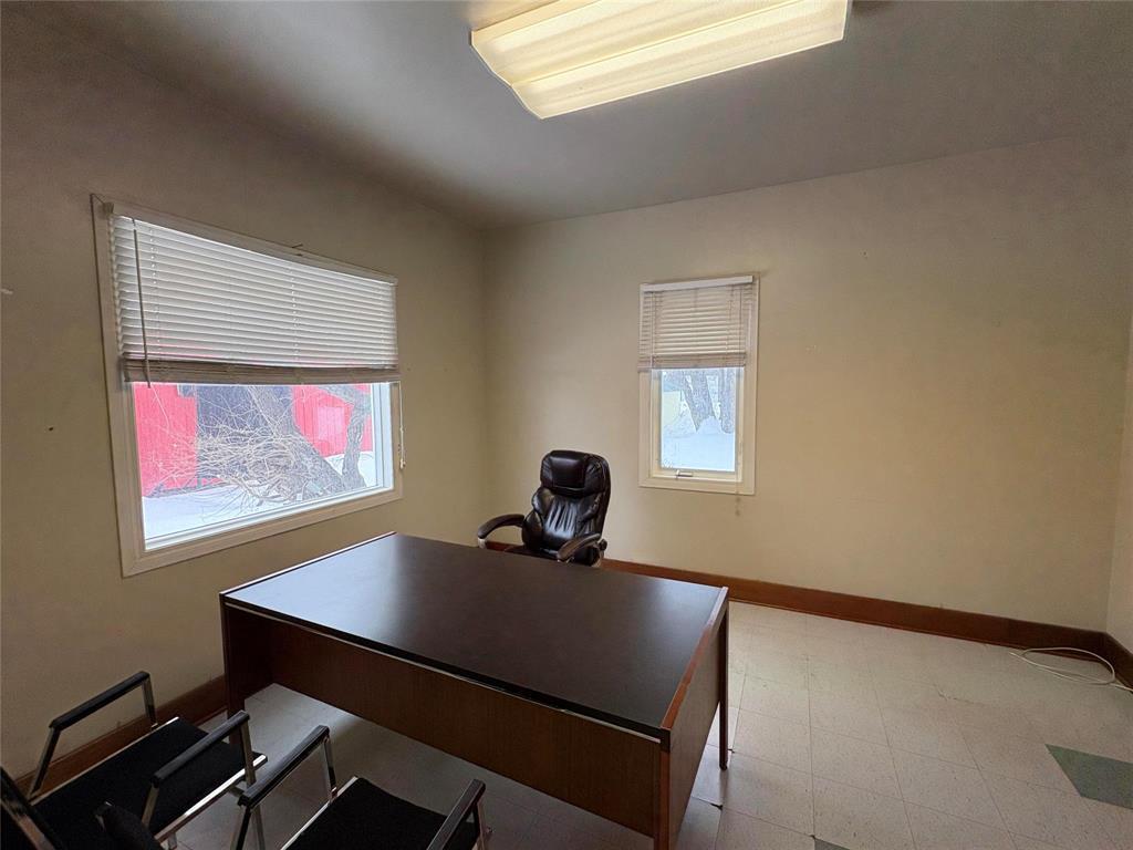 












406 Station Road

,
Shoal Lake,




Manitoba
R0J1Z0

