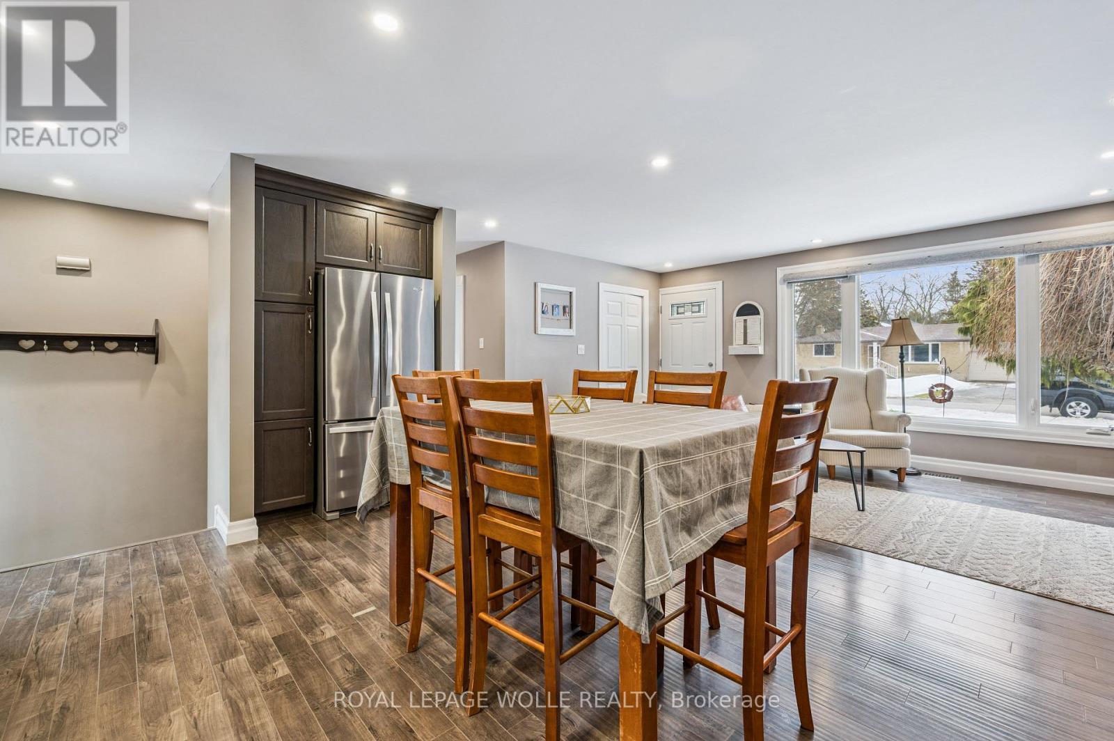 












3972 BURNS STREET

,
Perth East,




Ontario
N0B2P0

