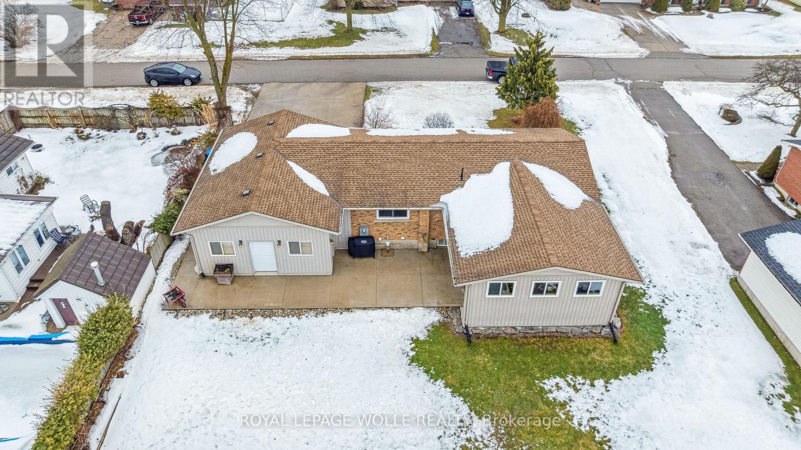 












3972 BURNS STREET

,
Perth East,




Ontario
N0B2P0

