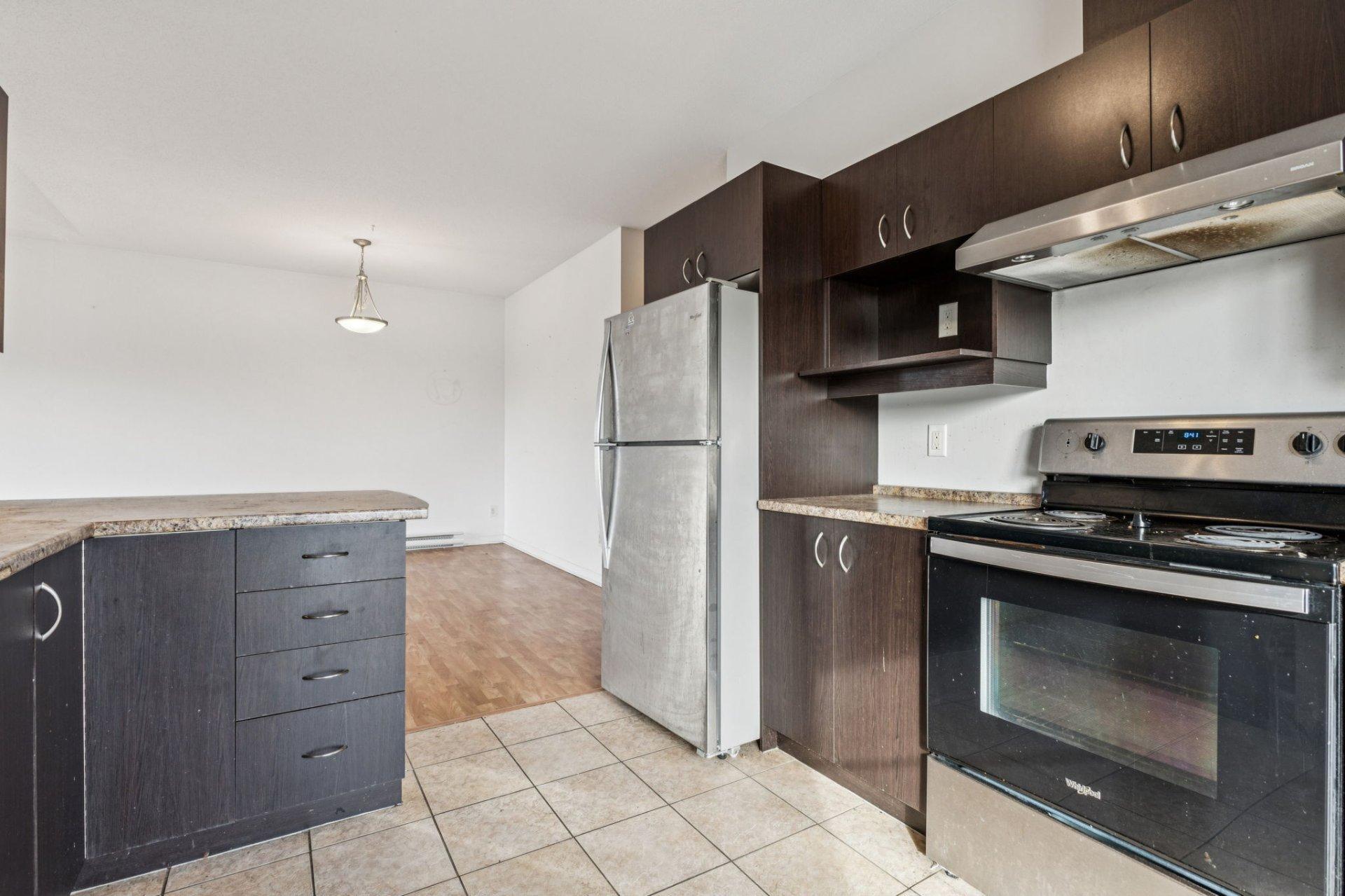 









209


Boul. d'Europe

, 3,
Gatineau (Aylmer),




QC
J9J0A3

