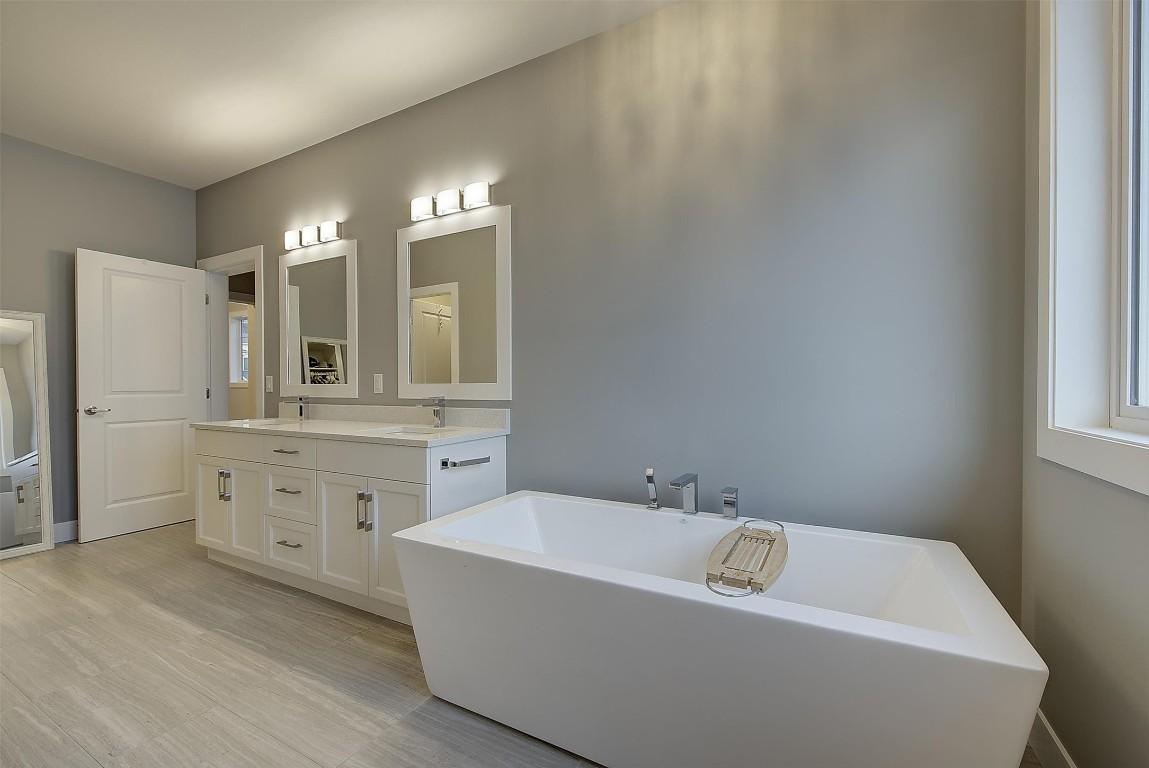 









2383


Hawks

Boulevard,
West Kelowna,




BC
V4T 0A7

