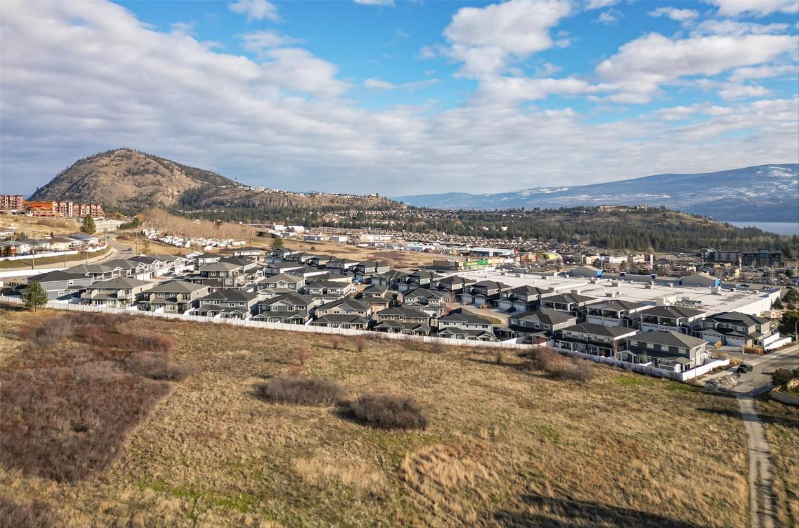 









2383


Hawks

Boulevard,
West Kelowna,




BC
V4T 0A7

