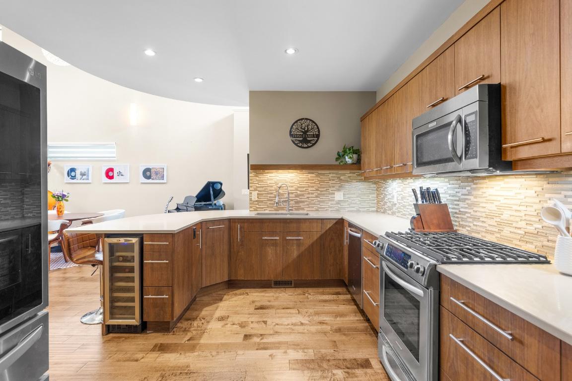 









570


Sarsons

Road, 19,
Kelowna,




BC
V1W 5H5

