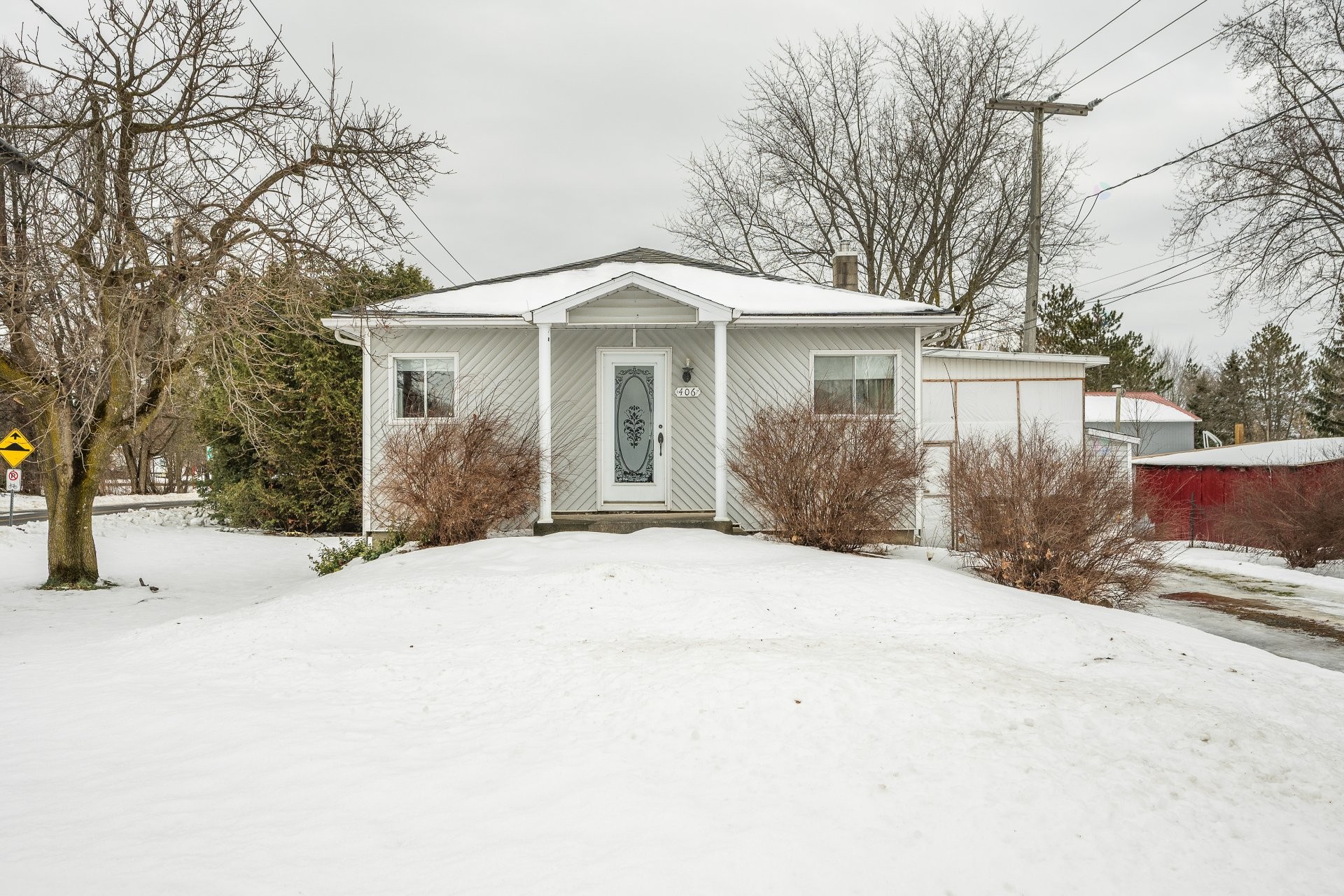 









406


Rue Bernard

,
Saint-Alexandre,




QC
J0J1S0

