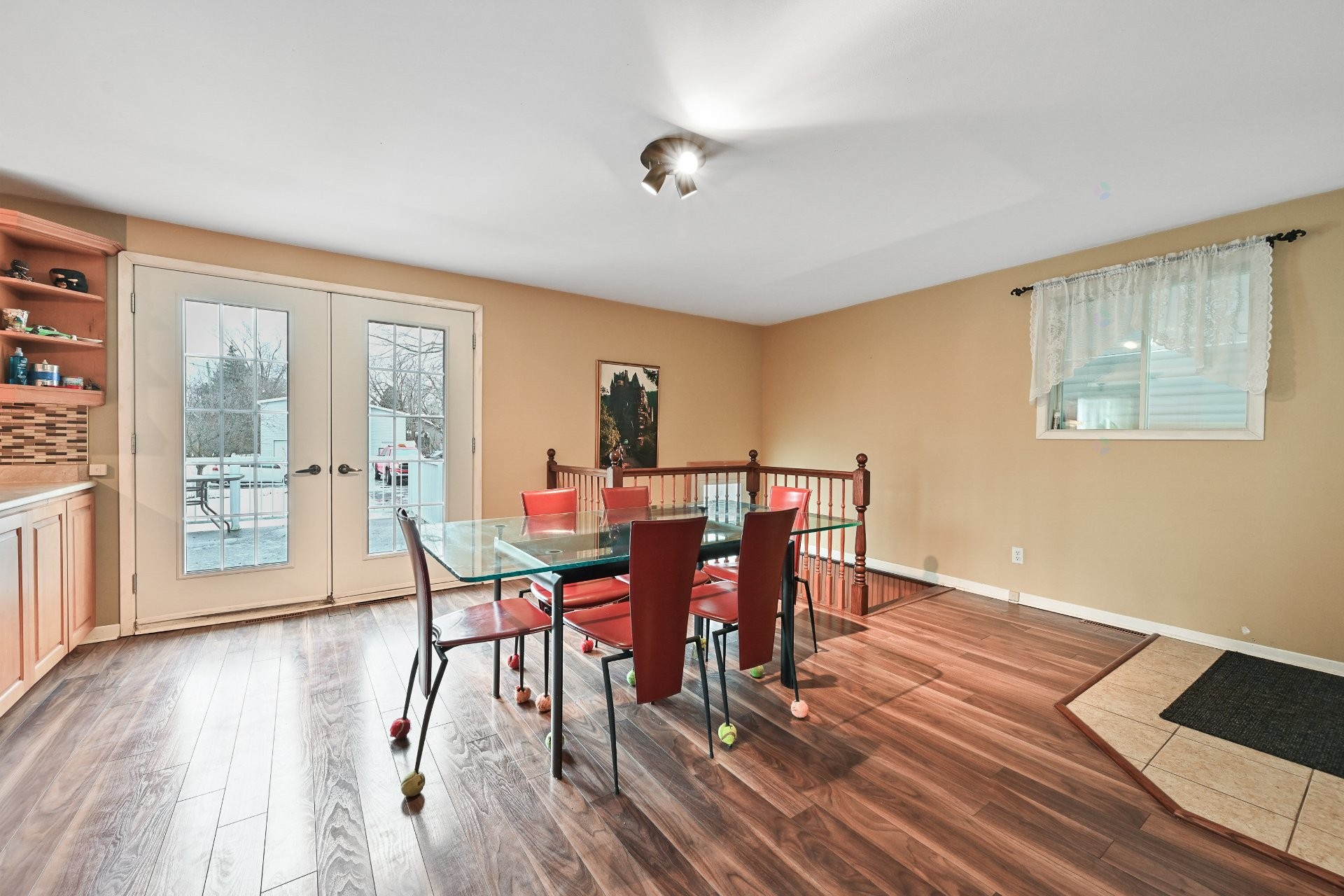 









406


Rue Bernard

,
Saint-Alexandre,




QC
J0J1S0

