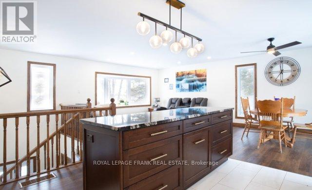 












614 KENSTONE BEACH ROAD

,
Kawartha Lakes (Verulam),




Ontario
K0M1A0

