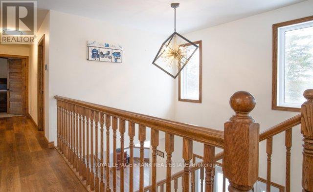 












614 KENSTONE BEACH ROAD

,
Kawartha Lakes (Verulam),




Ontario
K0M1A0

