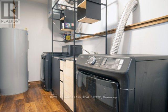 












614 KENSTONE BEACH ROAD

,
Kawartha Lakes (Verulam),




Ontario
K0M1A0

