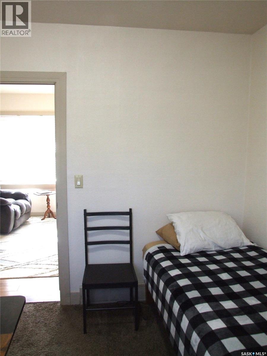 












115 1st STREET E

,
Leader,




Saskatchewan
S0N1H0

