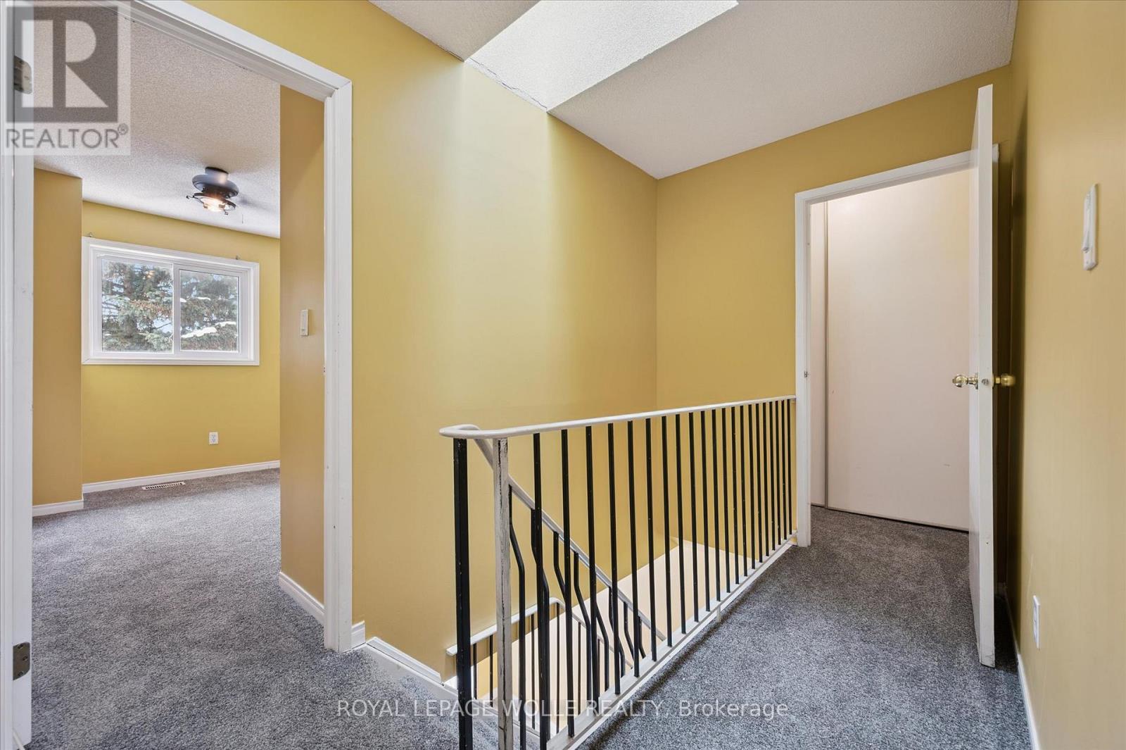












43 - 589 BEECHWOOD DRIVE

,
Waterloo,




Ontario
N2T2K9

