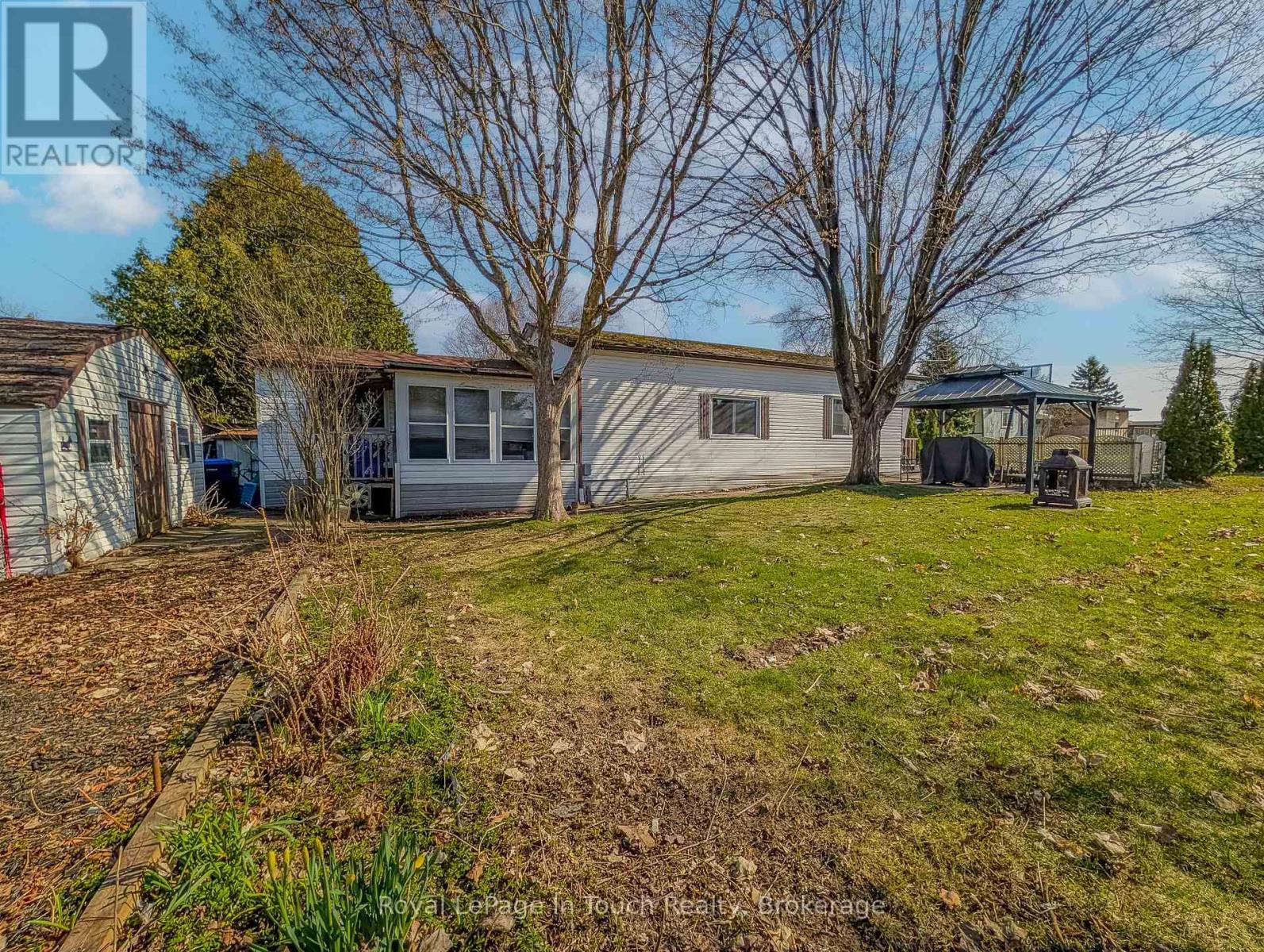 












30 BERTS ROAD

,
Midland,




Ontario
L4R5B5

