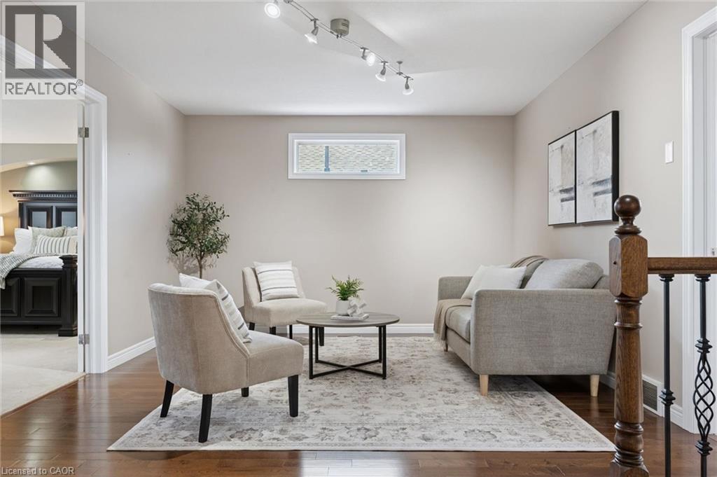 












760 WILLOW Road

,
Guelph,




Ontario
N1K1Z2

