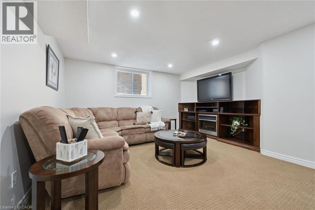 












760 WILLOW Road

,
Guelph,




Ontario
N1K1Z2

