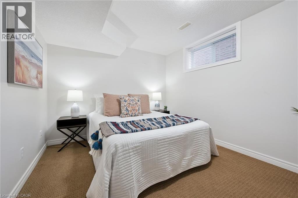 












760 WILLOW Road

,
Guelph,




Ontario
N1K1Z2

