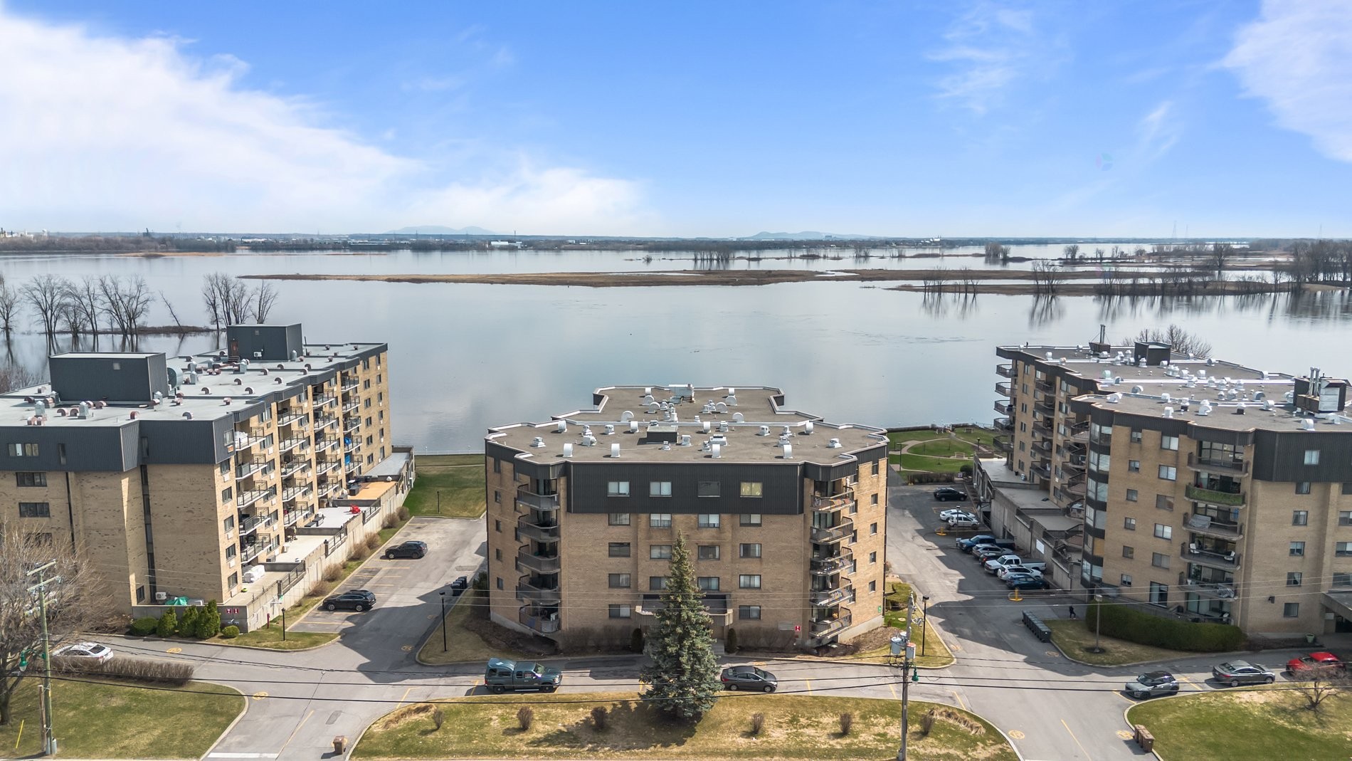 









216


Rue Notre-Dame

, 504,
Repentigny (Repentigny),




QC
J6A2R3

