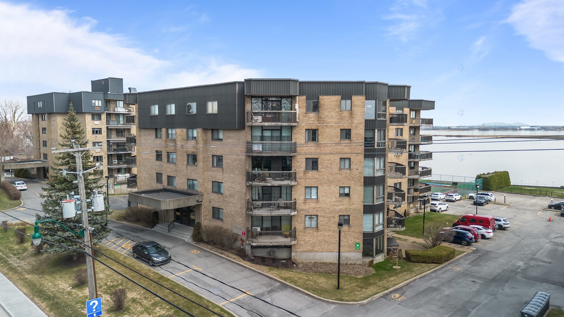 









216


Rue Notre-Dame

, 504,
Repentigny (Repentigny),




QC
J6A2R3

