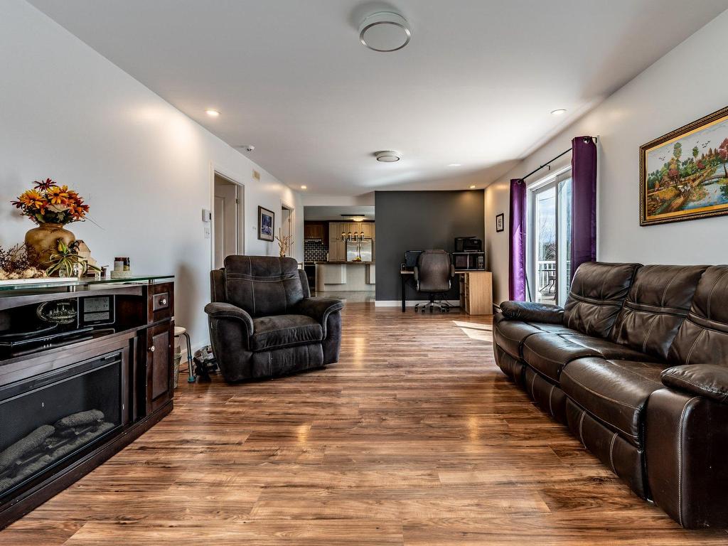 









4610


Boul. Duchesne

,
Yamachiche,




QC
G0X3L0

