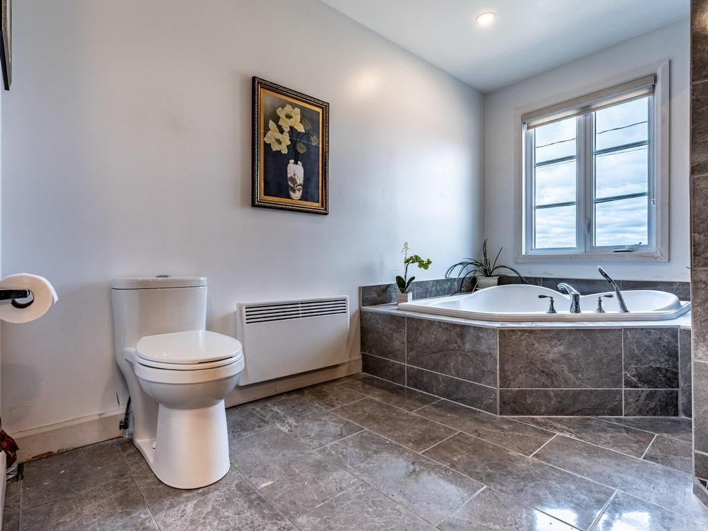 









4610


Boul. Duchesne

,
Yamachiche,




QC
G0X3L0

