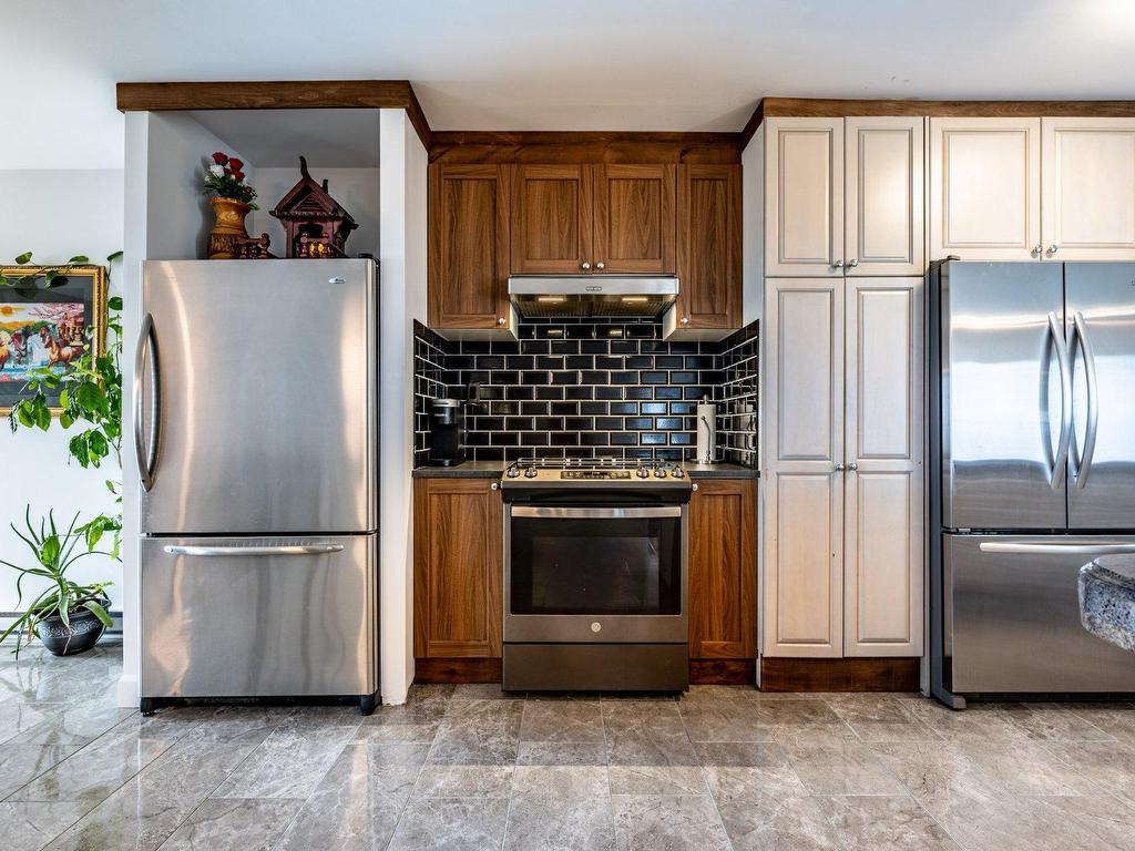 









4610


Boul. Duchesne

,
Yamachiche,




QC
G0X3L0

