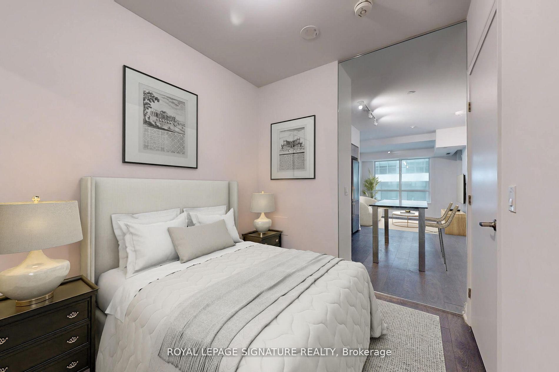 









26


Gibbs

Road, 211,
Toronto,




ON
M9B 0E3

