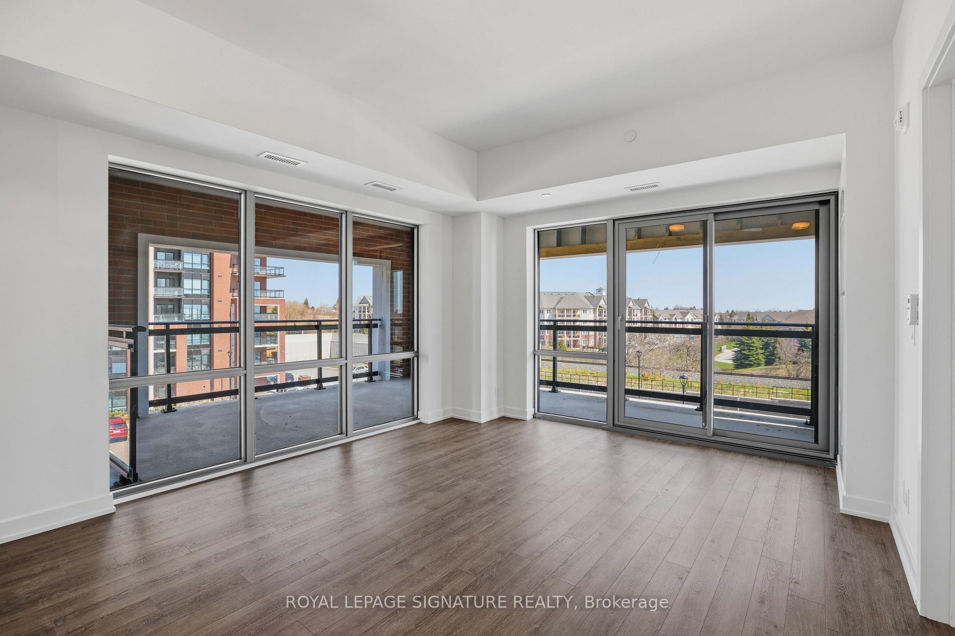 









51


Clarington

Boulevard, 406,
Clarington,




ON
L1C 0A1

