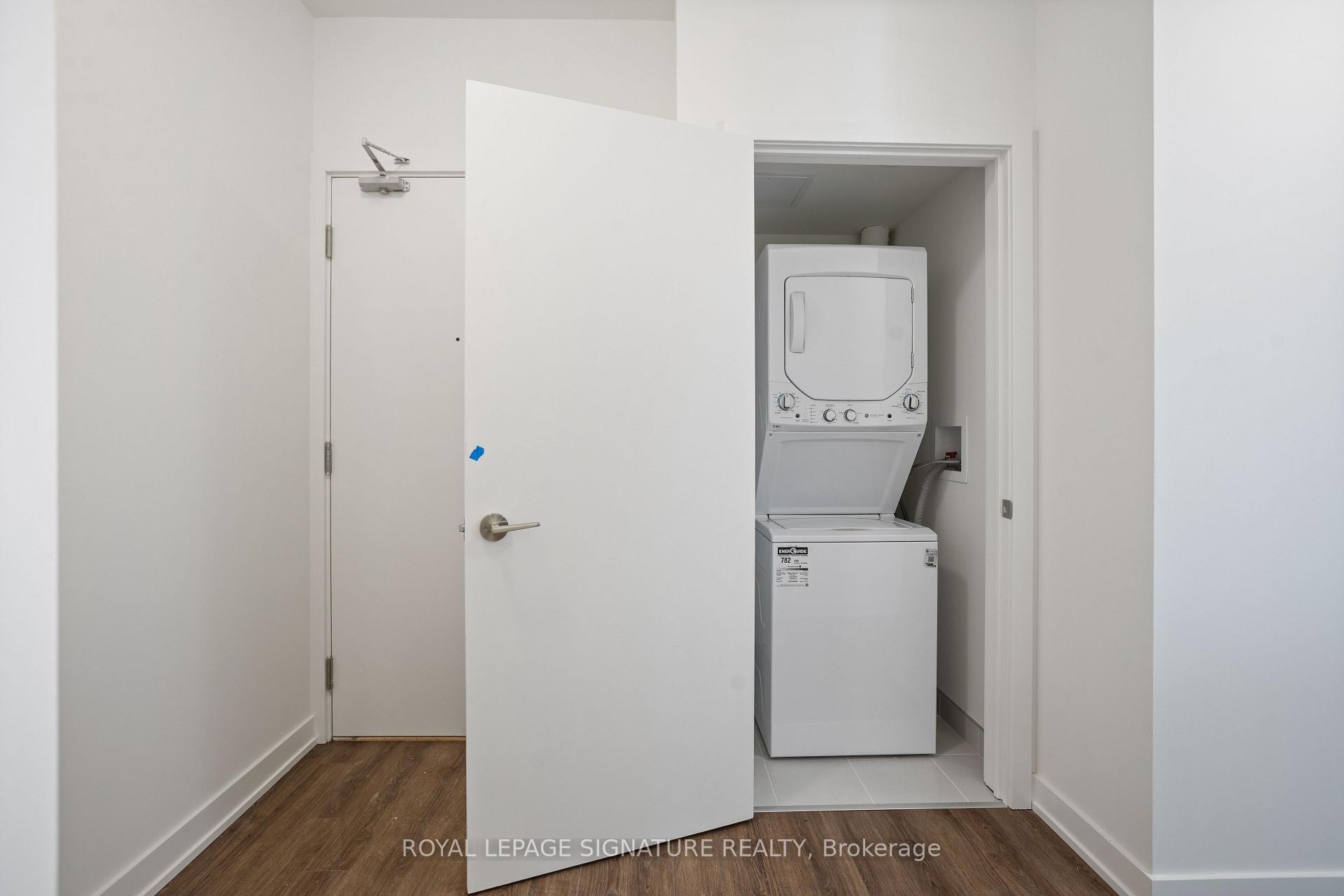 









51


Clarington

Boulevard, 406,
Clarington,




ON
L1C 0A1

