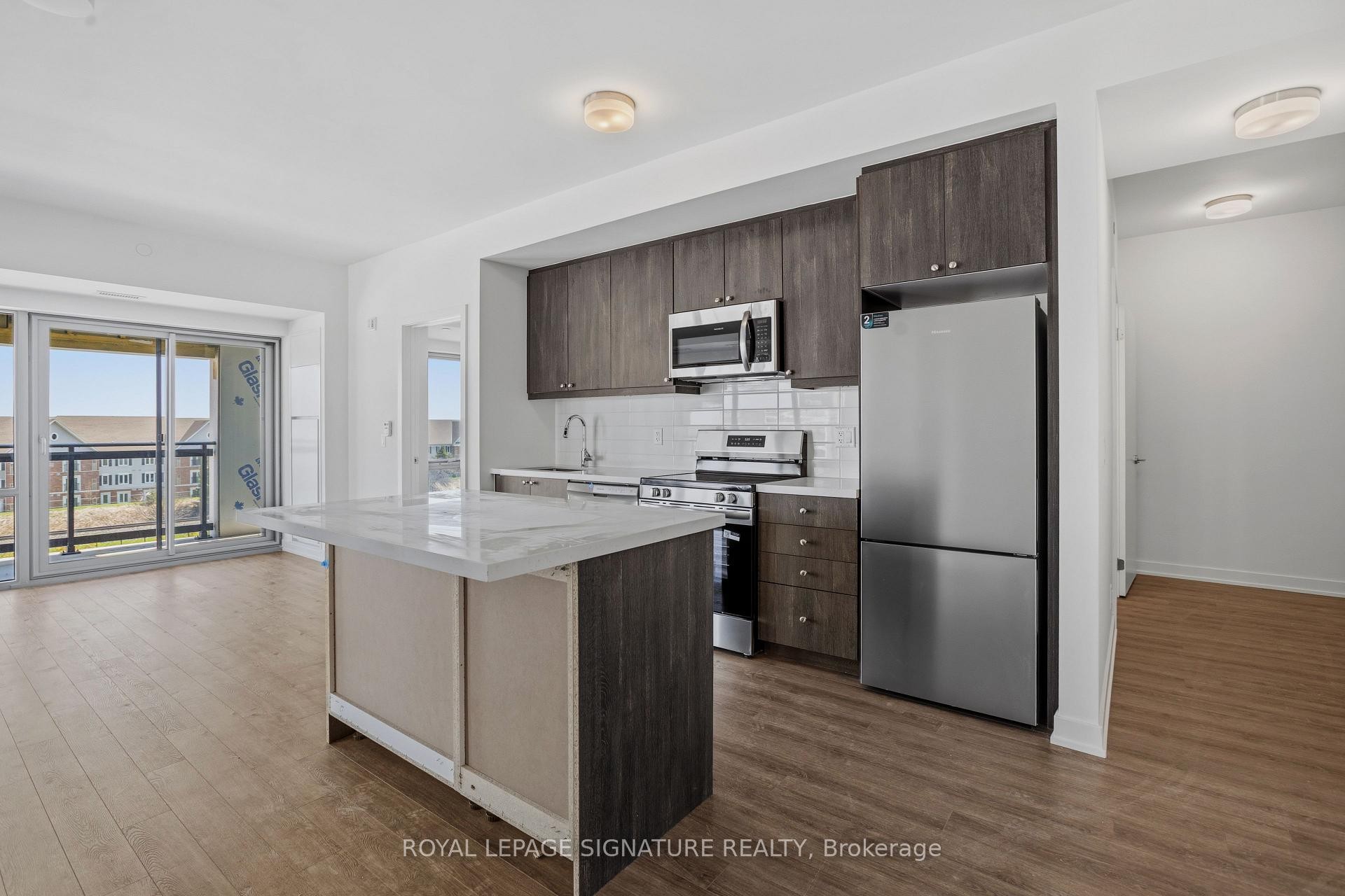 









51


Clarington

Boulevard, 406,
Clarington,




ON
L1C 0A1

