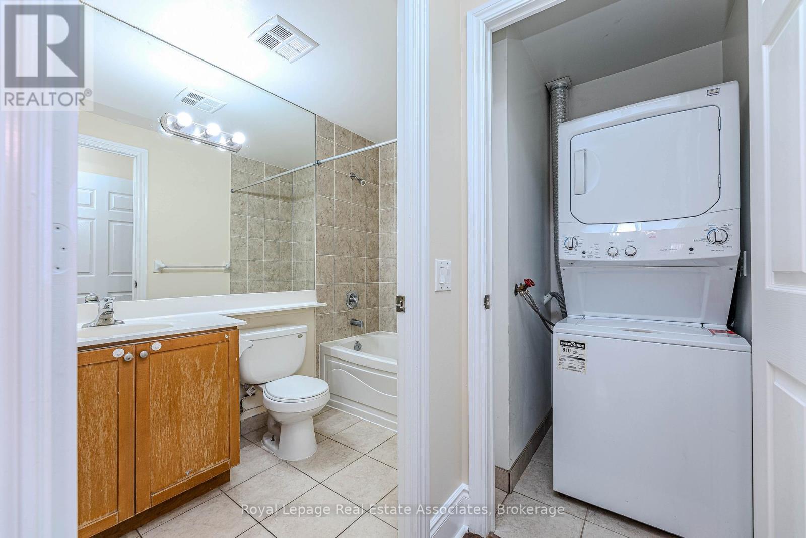 












128 - 700 HUMBERWOOD BOULEVARD

,
Toronto,




Ontario
M9W7J4

