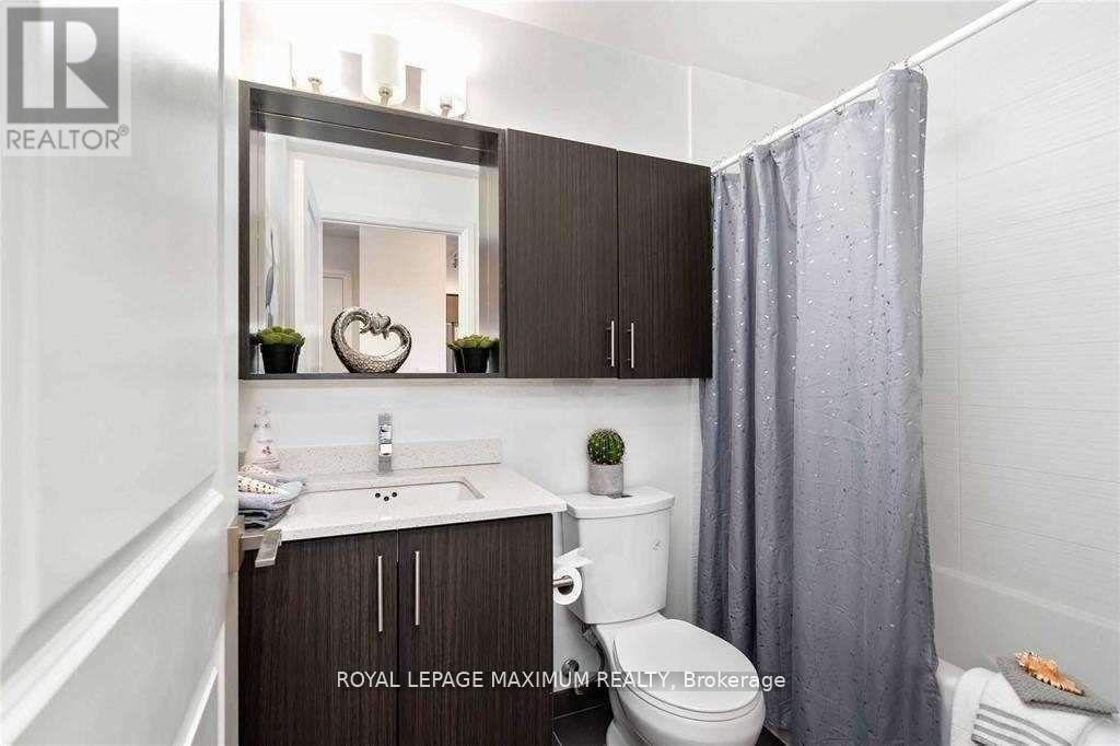 












2209 - 3700 HIGHWAY 7 ROAD N

,
Vaughan,




Ontario
L4L1A6

